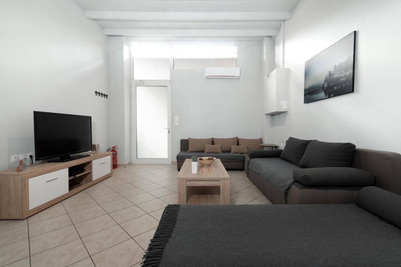 Spacious Apartment-600M From The Subway Athene Buitenkant foto