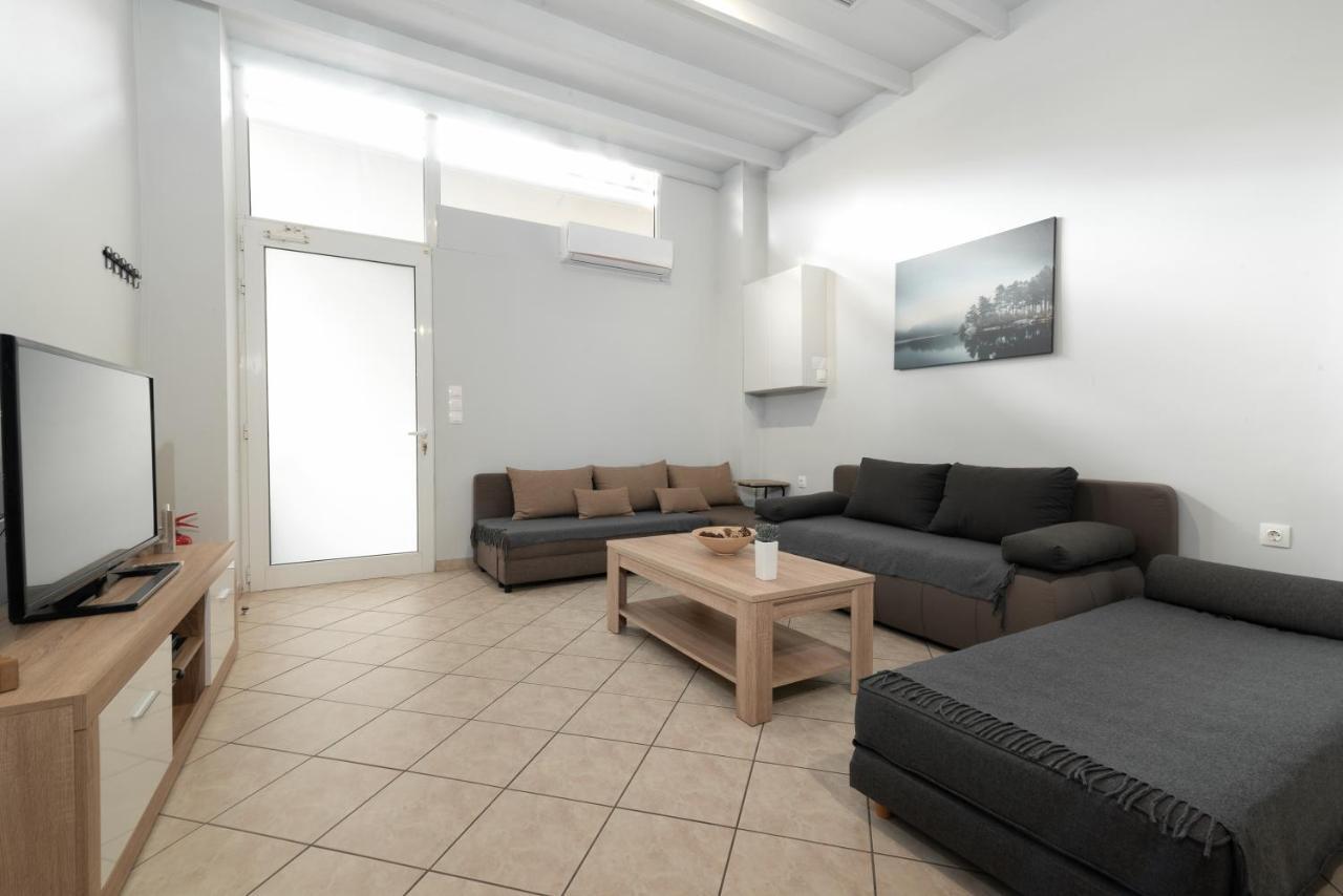 Spacious Apartment-600M From The Subway Athene Buitenkant foto